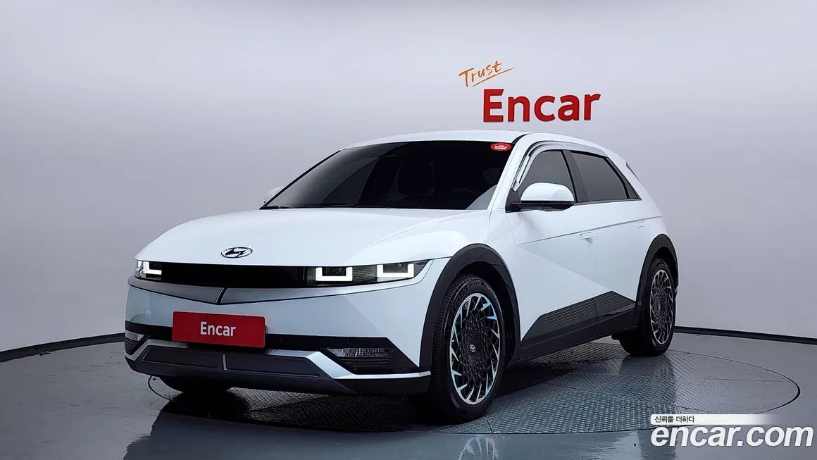 Hyundai Ioniq5 — фото 1