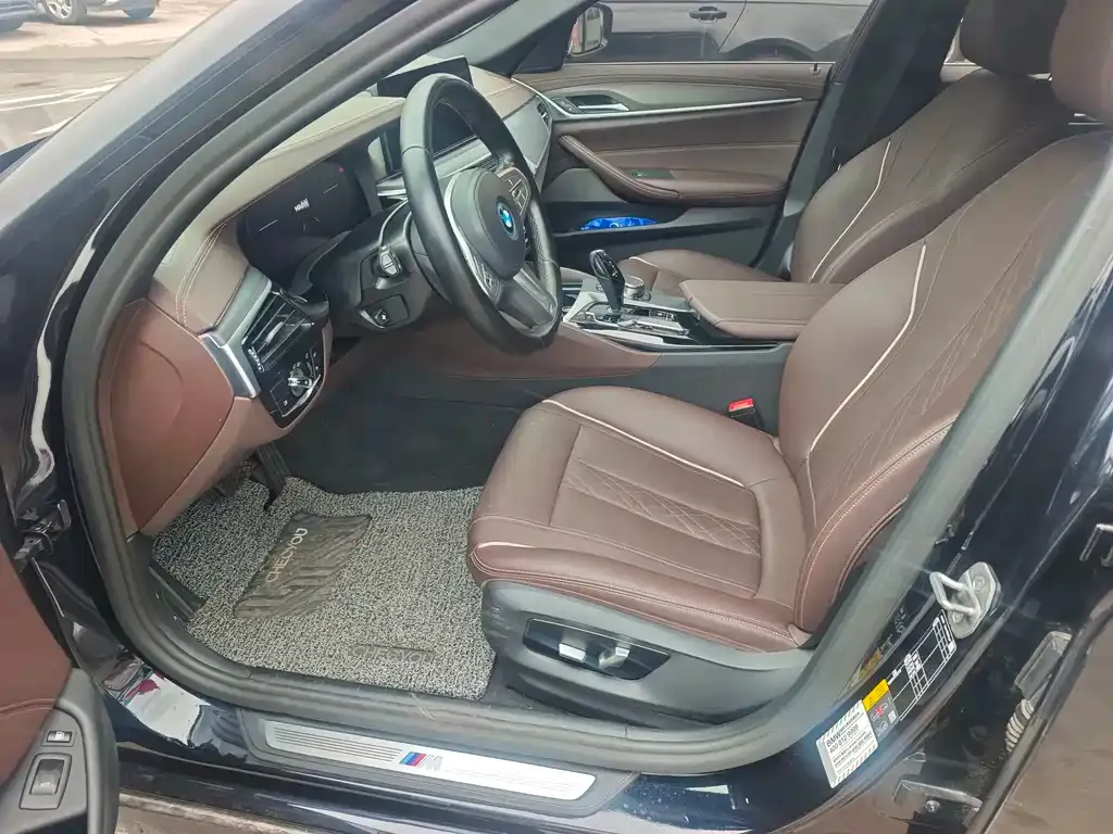 BMW 5 Series New Energy — фото 3