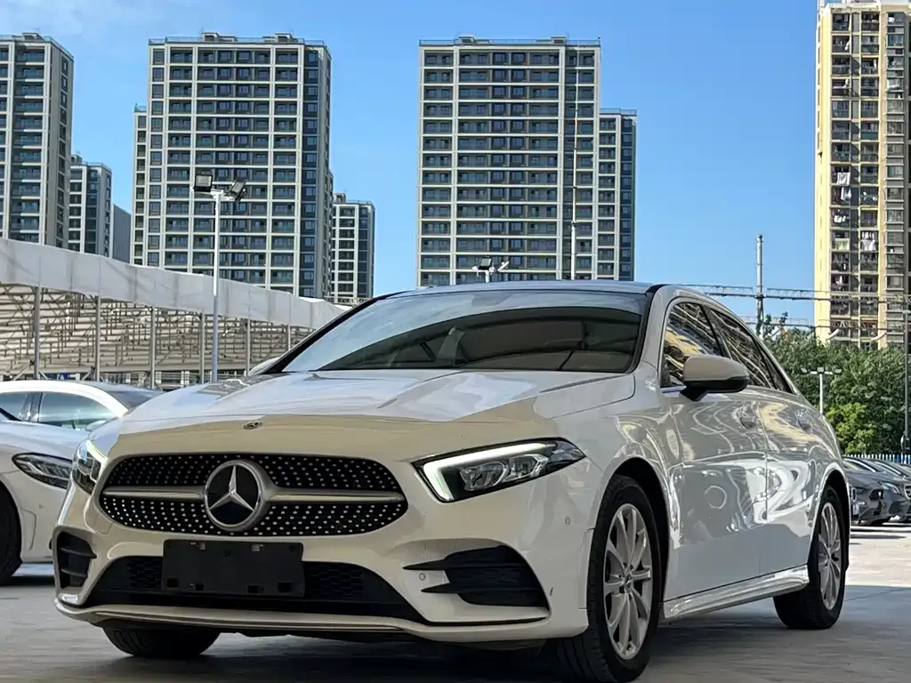 Mercedes-Benz A-Class — фото 1