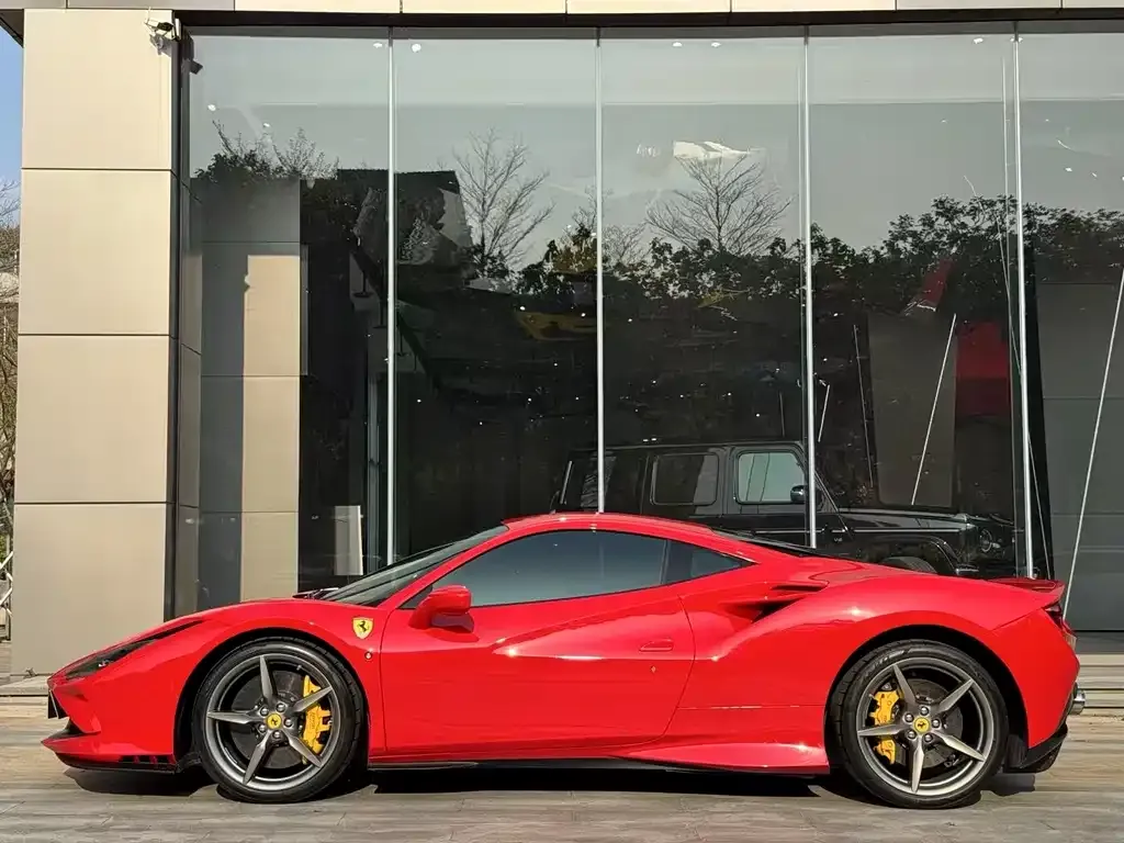 Ferrari F8 — фото 3