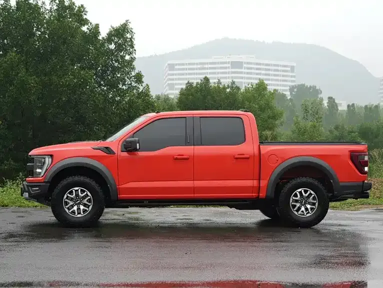 Ford F-150 Raptor — фото 7