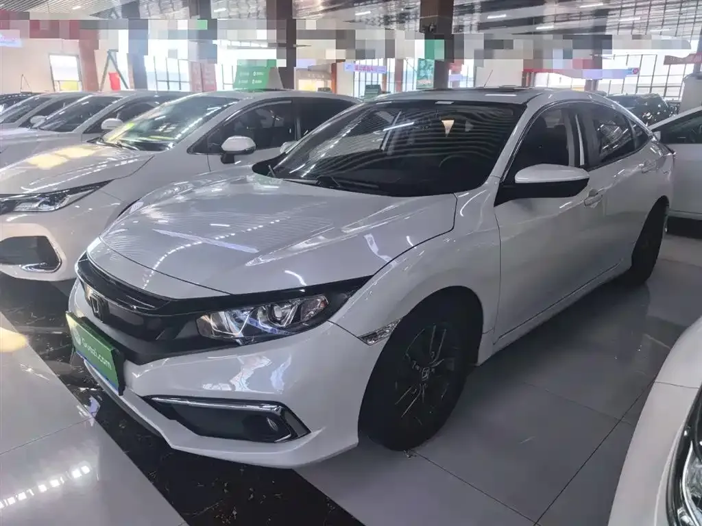 Honda Civic — фото 1