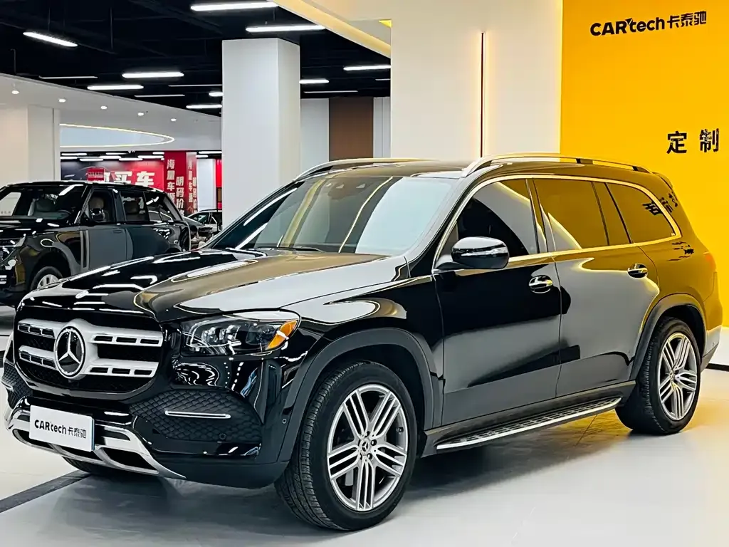 Mercedes-Benz GLS — фото 1