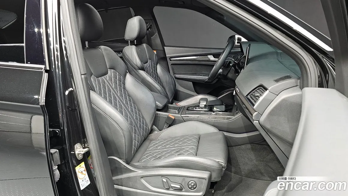 Audi SQ5 — фото 10