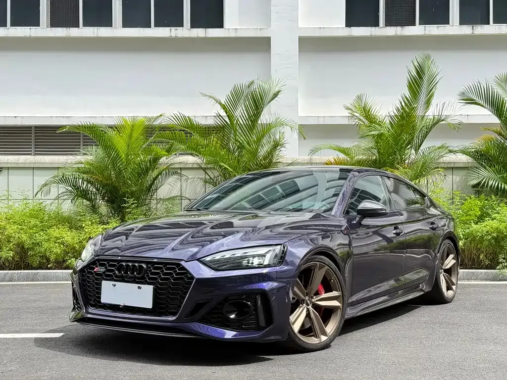 Audi RS 5 — фото 1