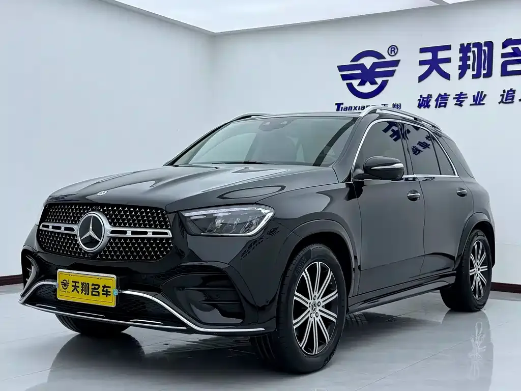 Mercedes-Benz GLE — фото 1