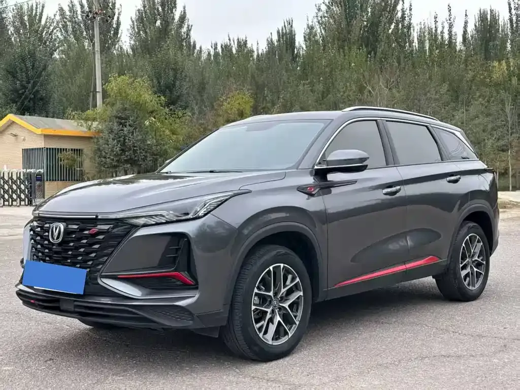 Changan CS75PLUS — фото 1