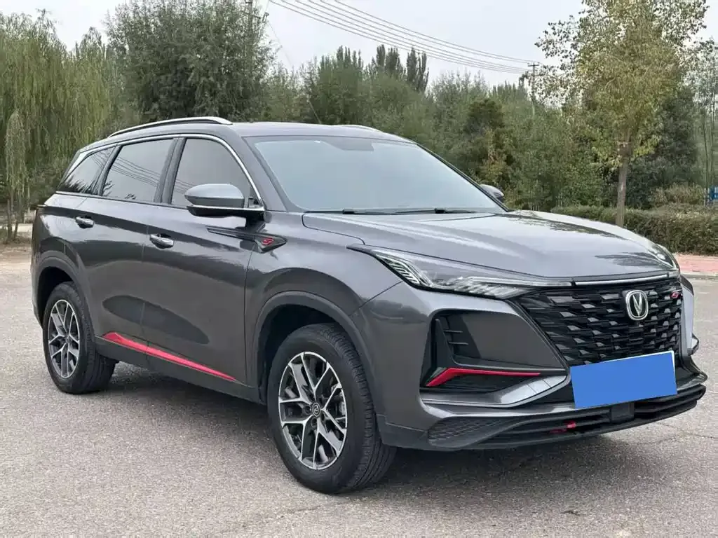 Changan CS75PLUS — фото 3