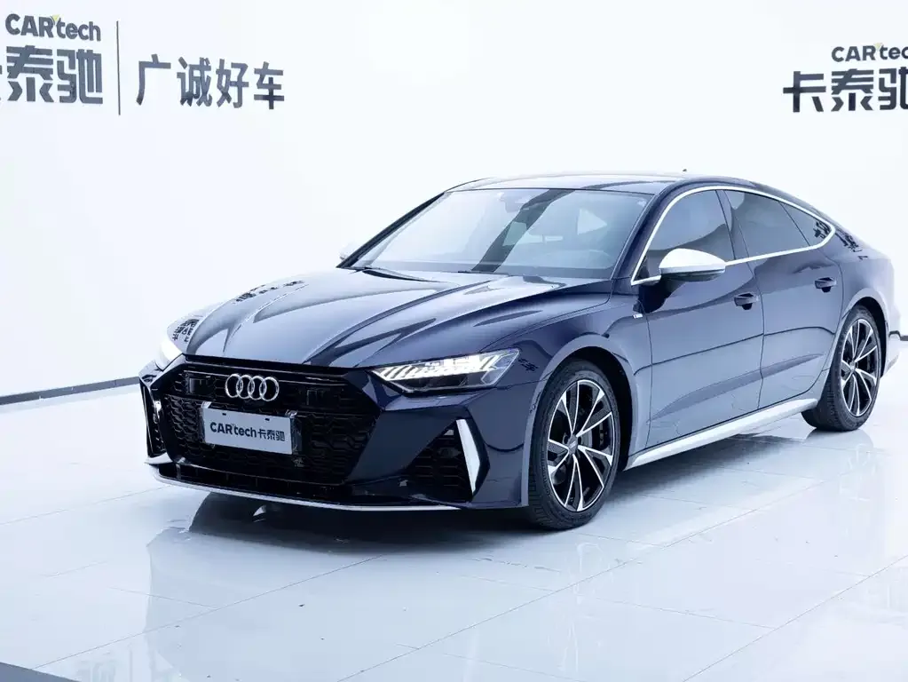 Audi A7 — фото 1