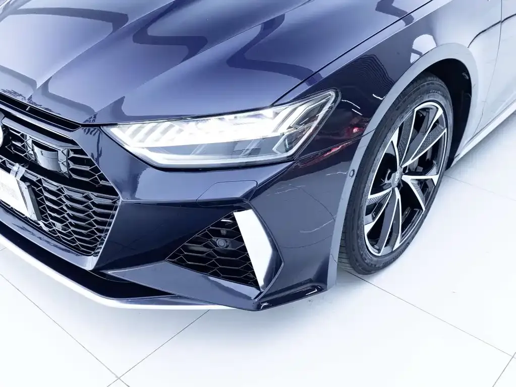 Audi A7 — фото 10