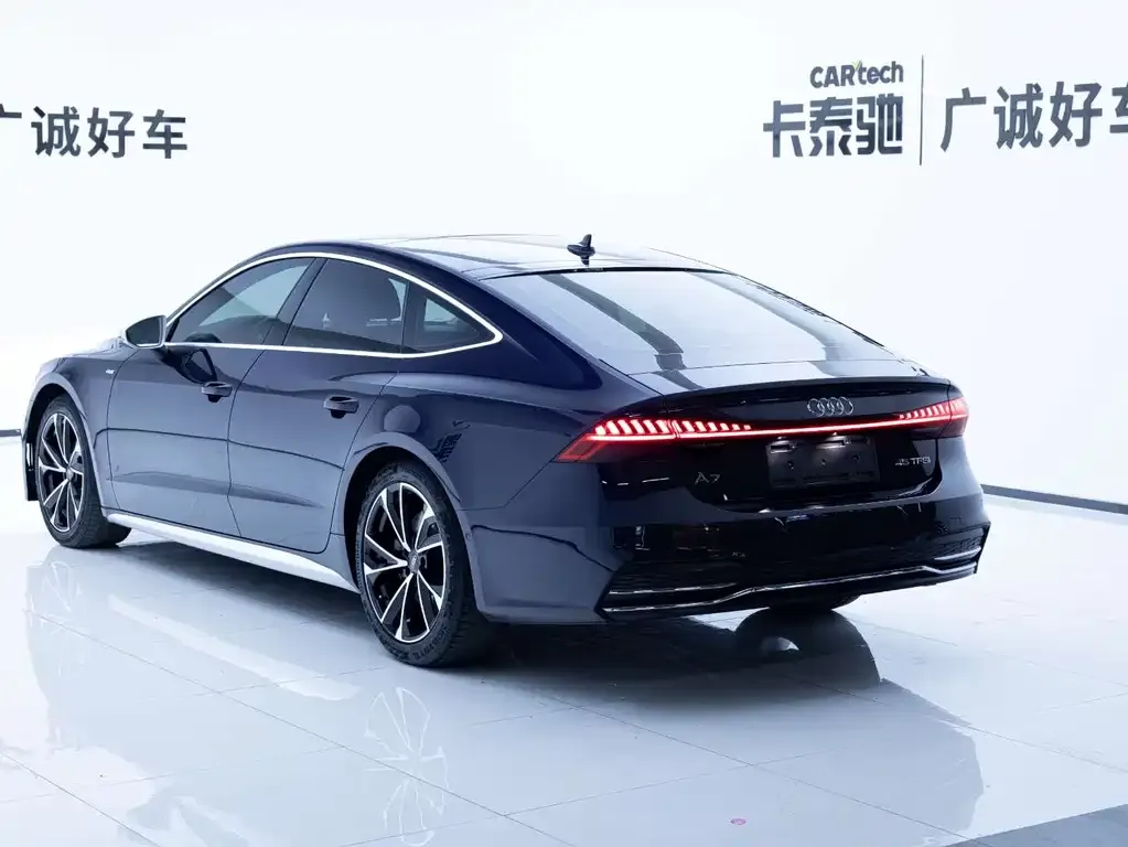 Audi A7 — фото 4