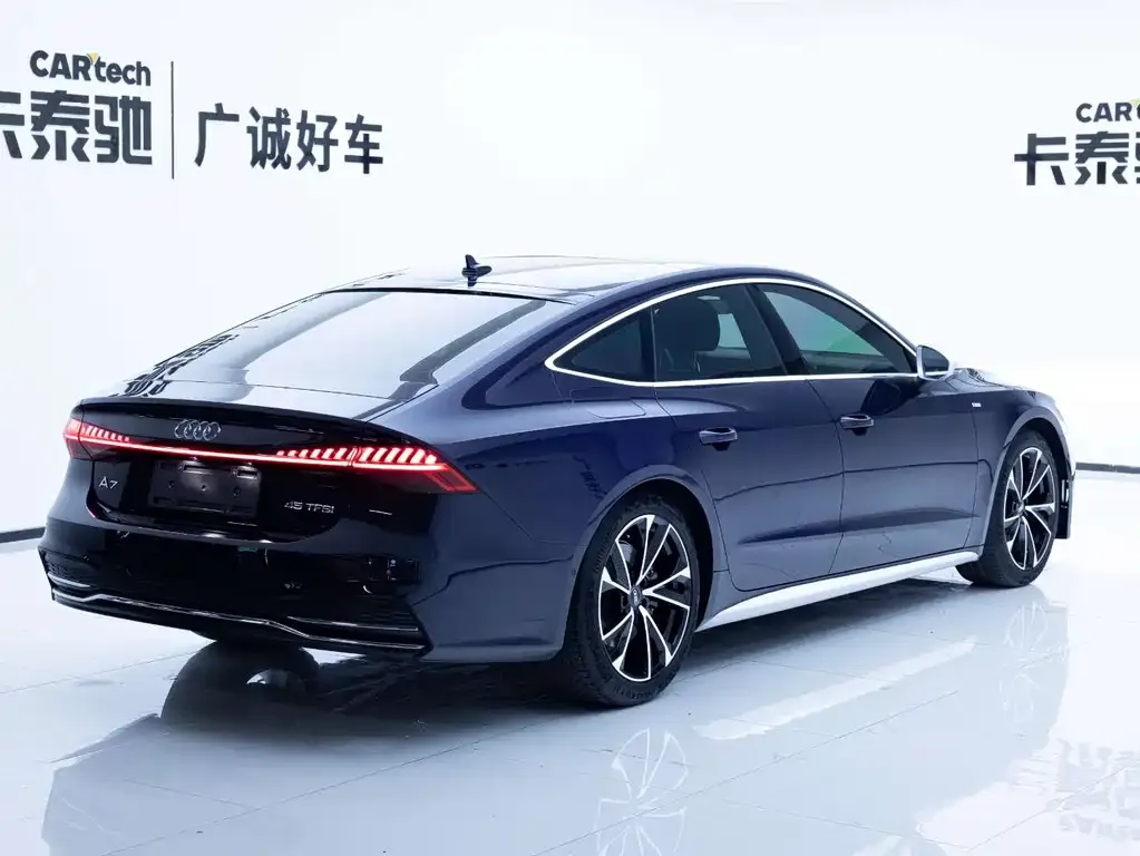 Audi A7 — фото 6