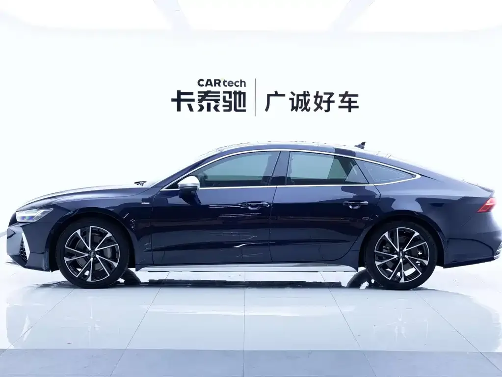 Audi A7 — фото 7