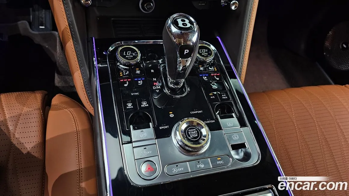 Bentley Flying Spur — фото 8
