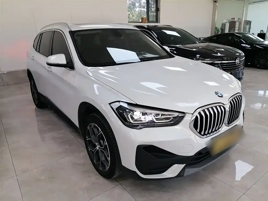 BMW X1 — фото 4