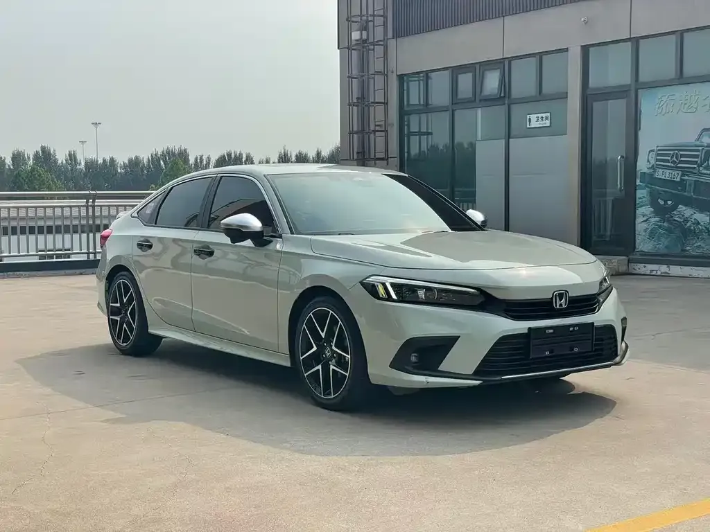 Honda Civic — фото 3
