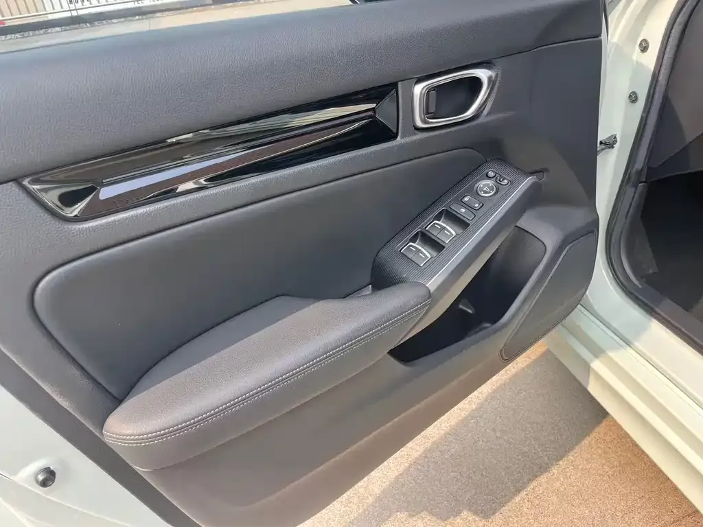 Honda Civic — фото 9