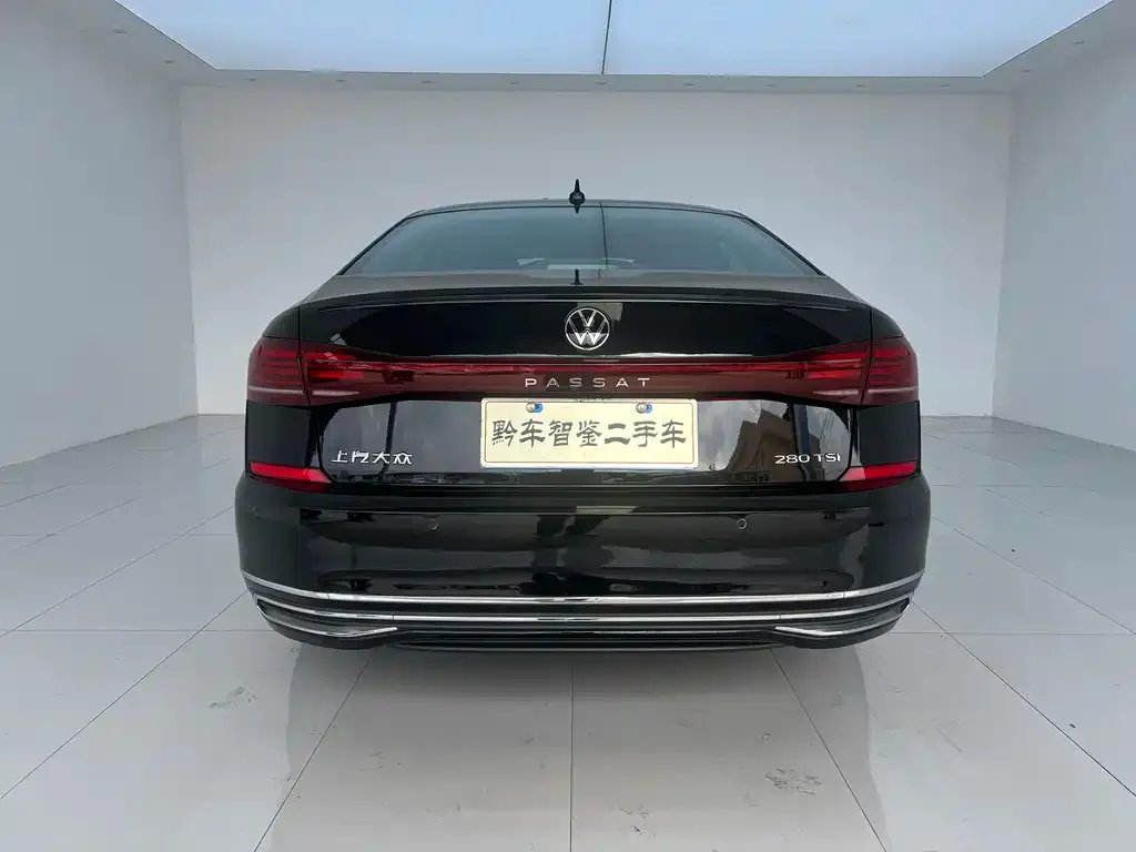 Volkswagen Passat — фото 5