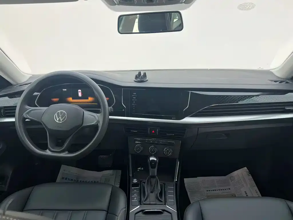 Volkswagen Passat — фото 8