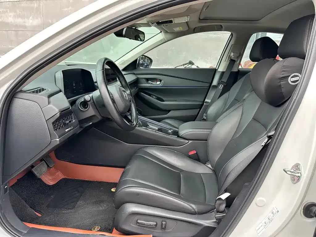 Honda Accord — фото 4