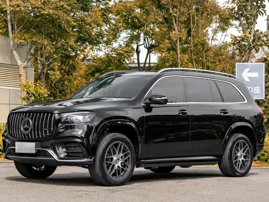 Mercedes-Benz GLS — фото 1