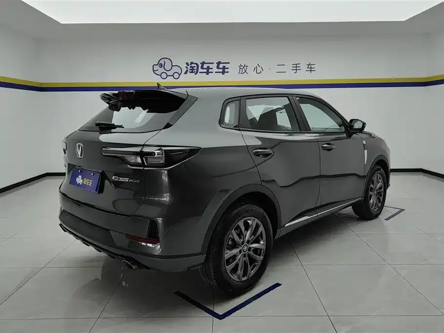 Changan CS55PLUS — фото 3