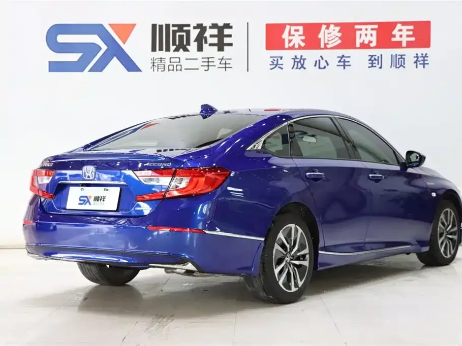 Honda Accord — фото 4