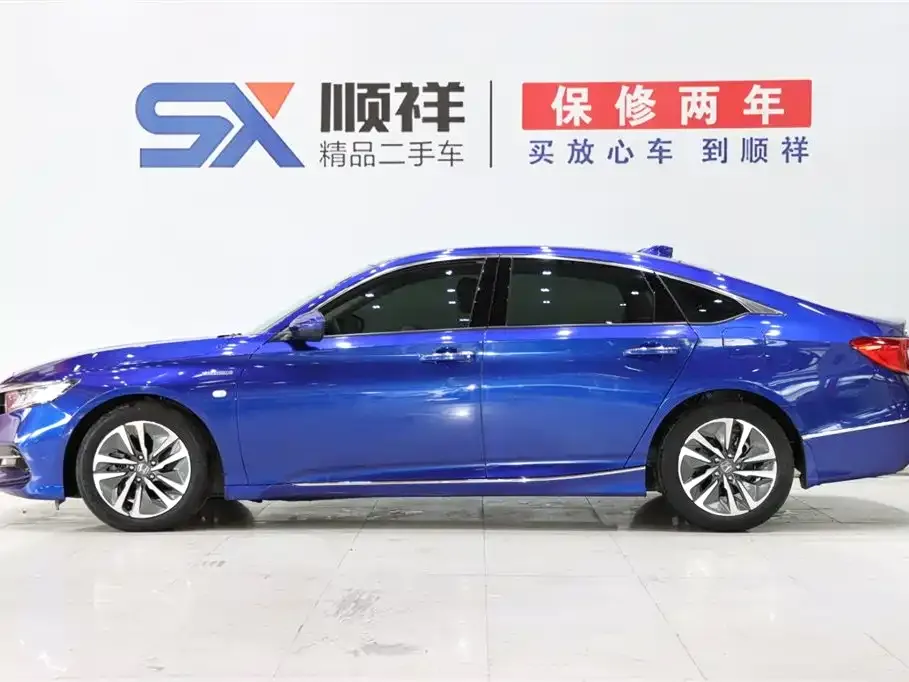 Honda Accord — фото 6