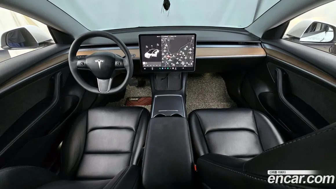 Tesla Model 3 — фото 7