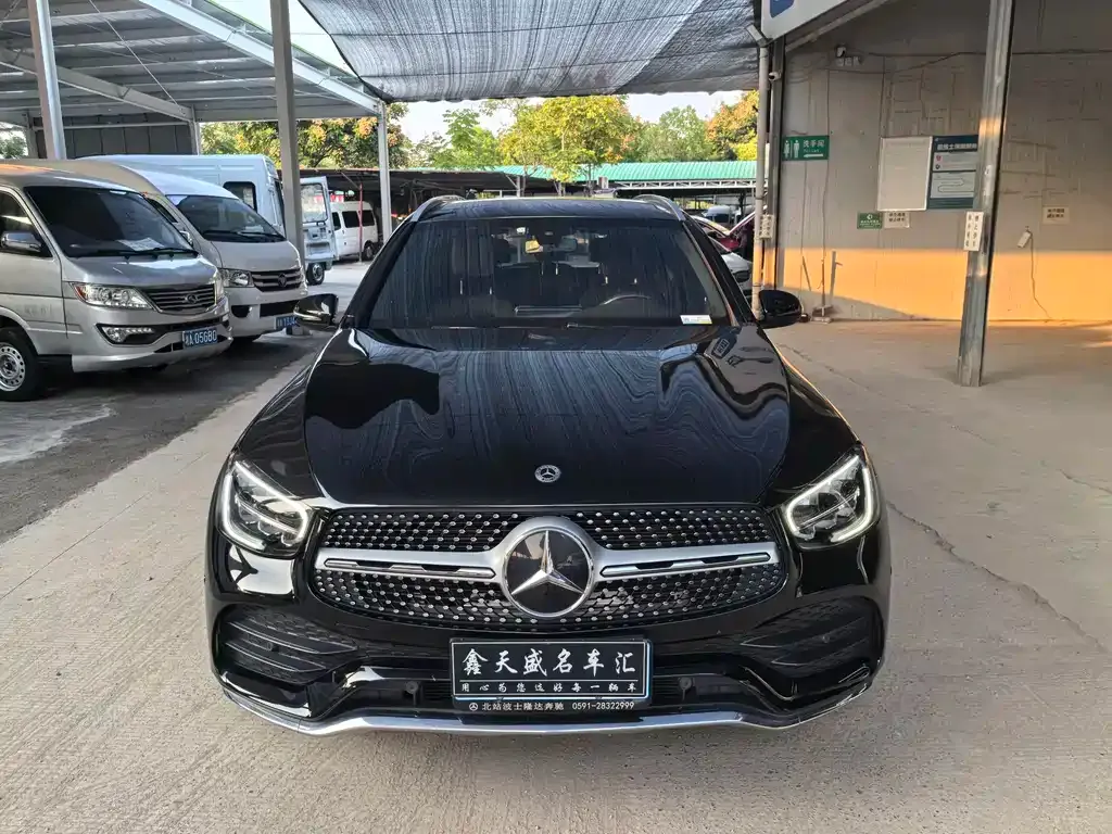 Mercedes-Benz GLC — фото 1