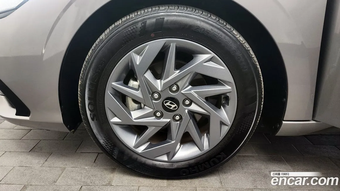 Hyundai AVANTE — фото 5