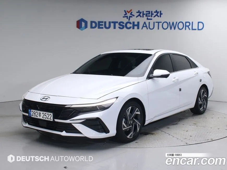 Hyundai AVANTE — фото 1