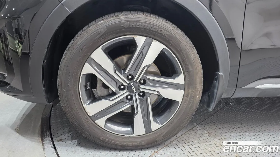 Kia Sorento — фото 5