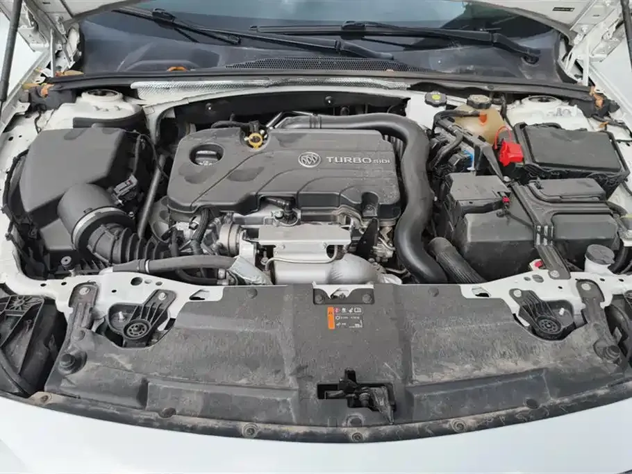 Buick Regal — фото 10