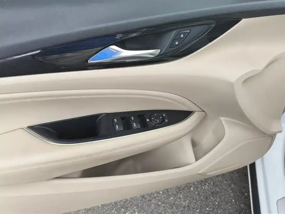 Buick Regal — фото 7