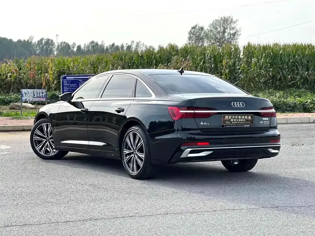 Audi A6L — фото 4