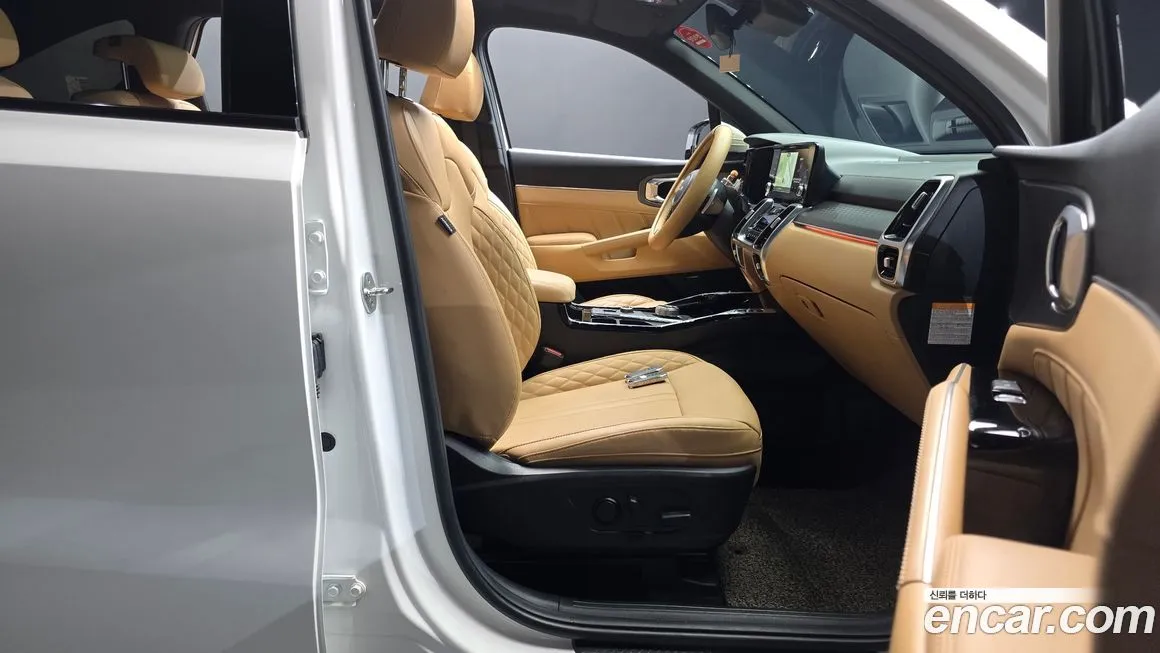 Kia Sorento — фото 10