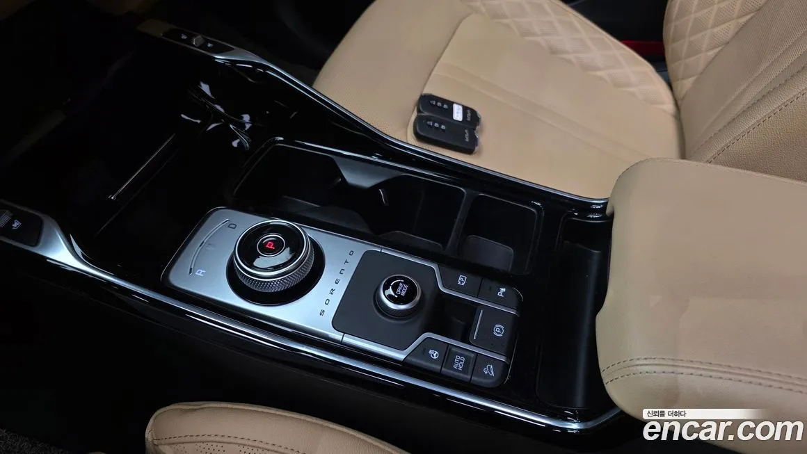Kia Sorento — фото 9