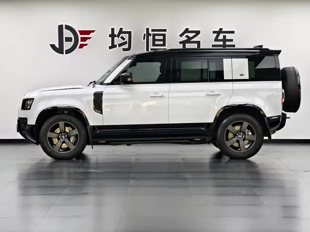 Land Rover Defender — фото 4