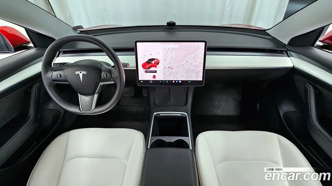 Tesla Model 3 — фото 7