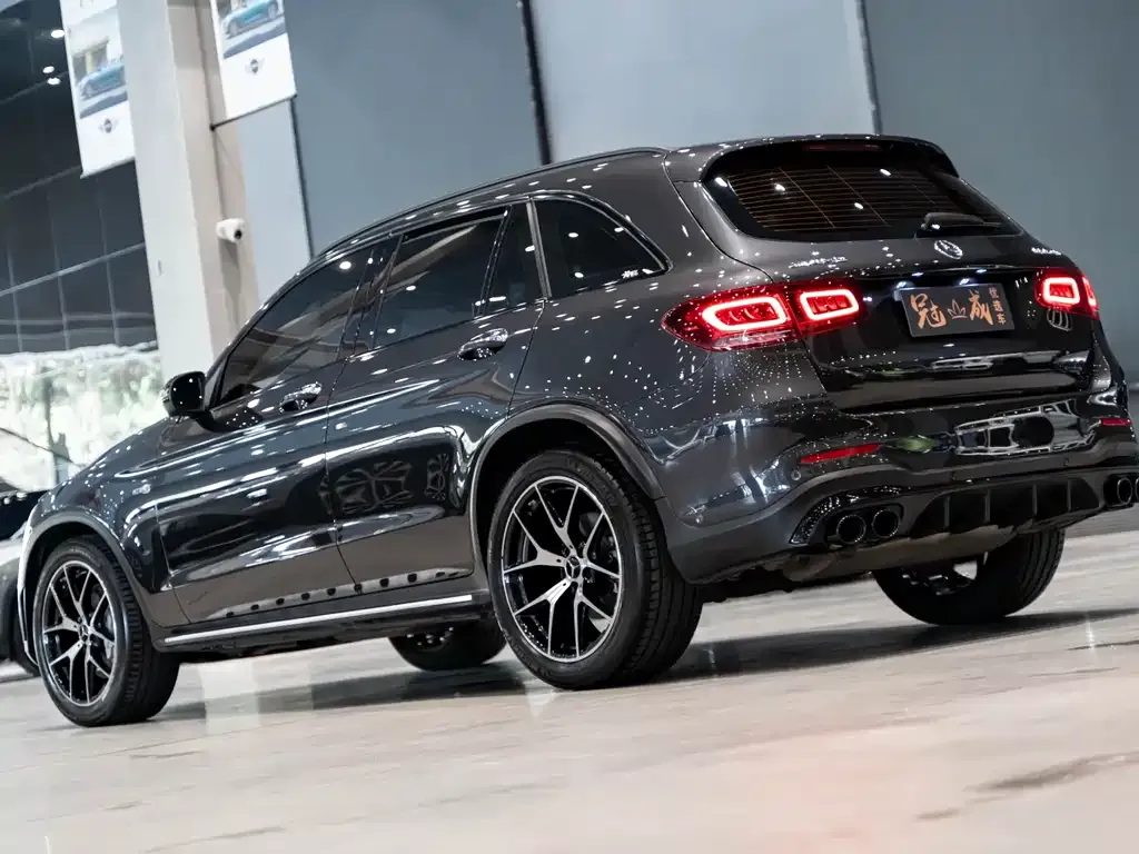Mercedes-Benz GLC AMG — фото 5