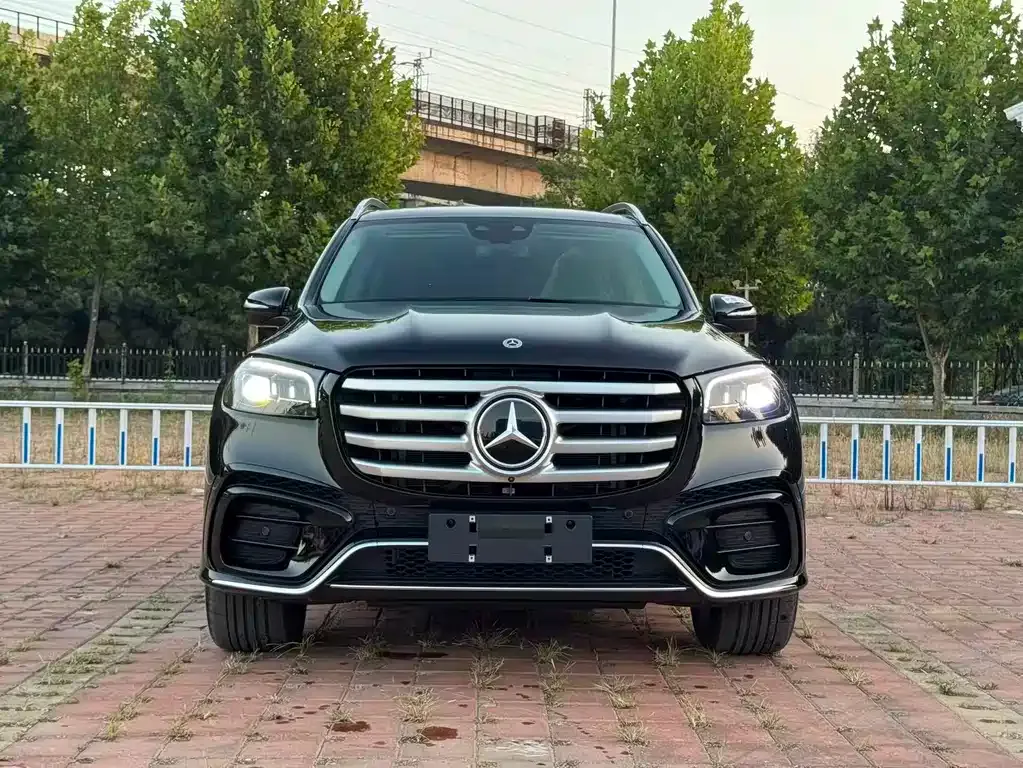 Mercedes-Benz GLS — фото 2