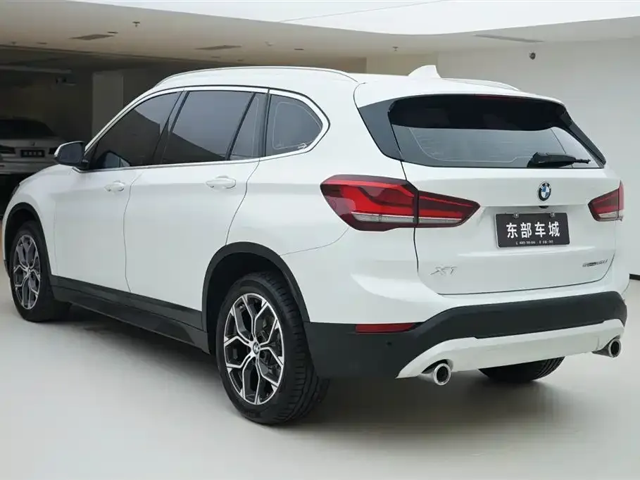 BMW X1 — фото 4