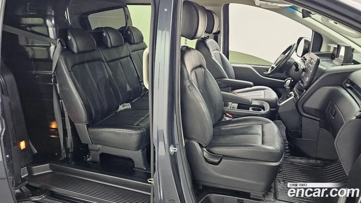 Hyundai Staria — фото 10