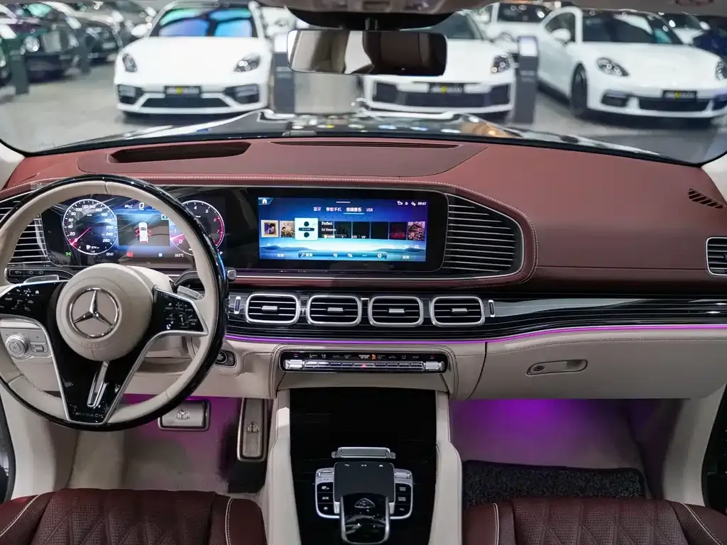 Mercedes-Benz GLS — фото 2