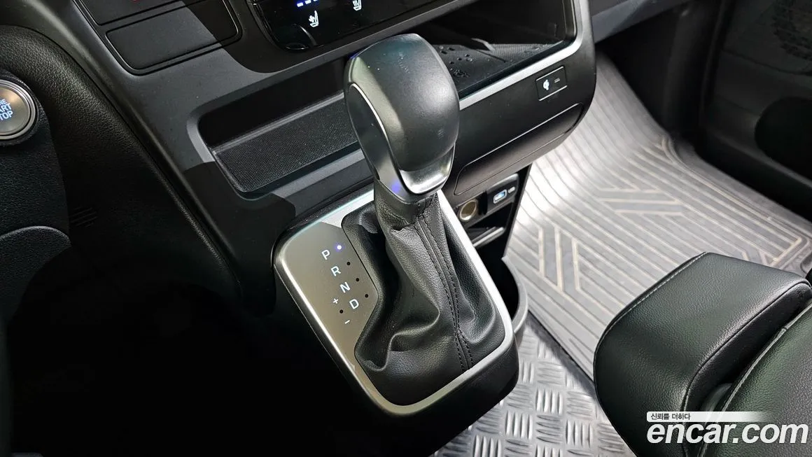 Hyundai Staria — фото 9