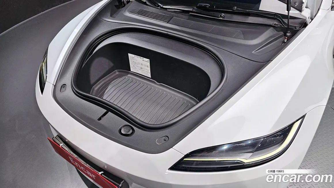 Tesla Model 3 — фото 6