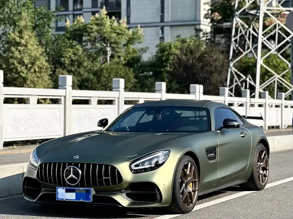 Mercedes-Benz AMG GT — фото 1