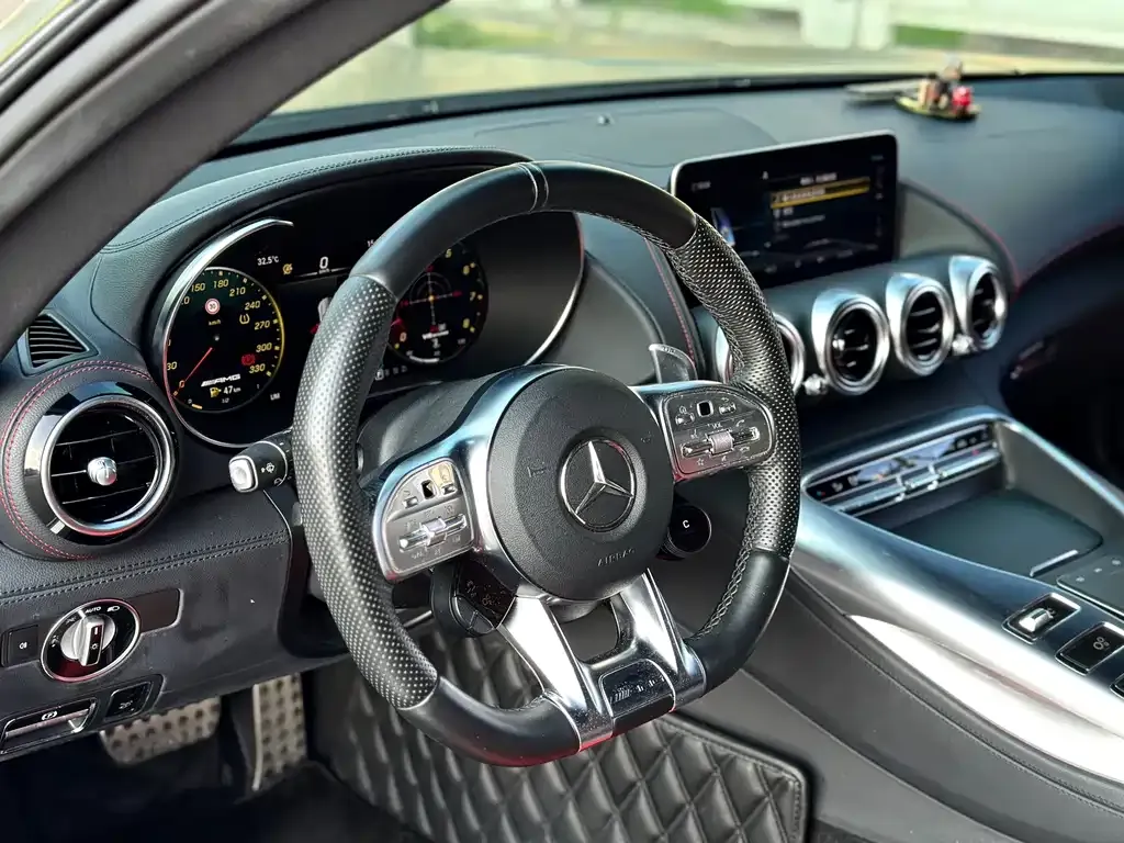 Mercedes-Benz AMG GT — фото 6