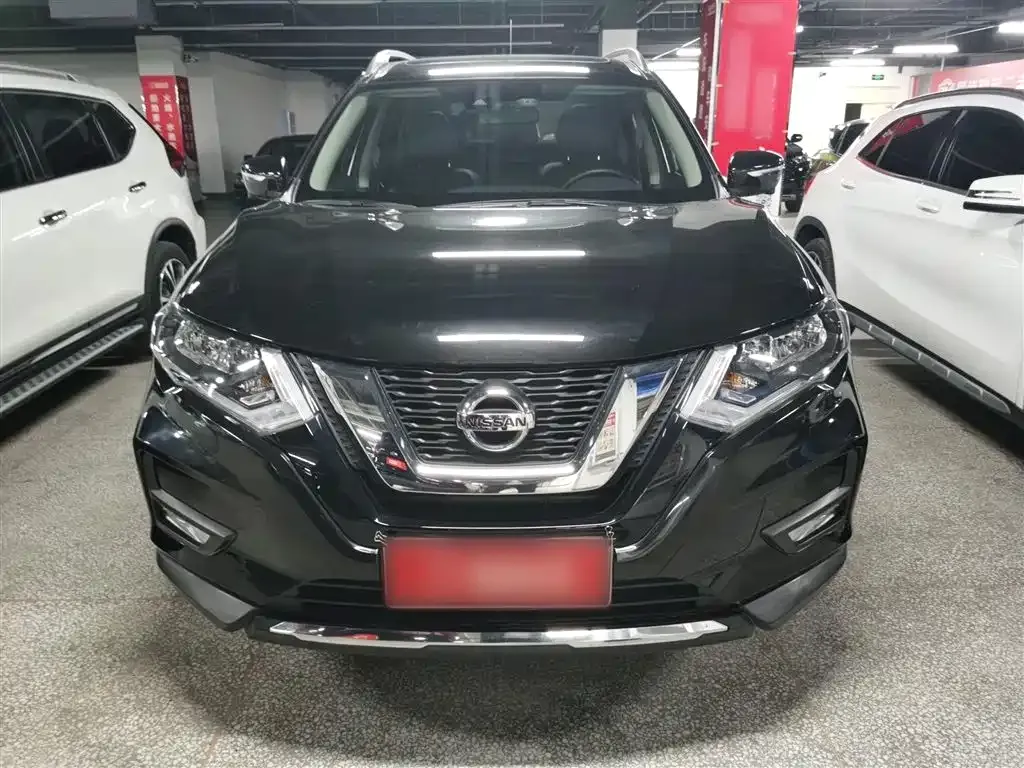 Nissan X-Trail — фото 10
